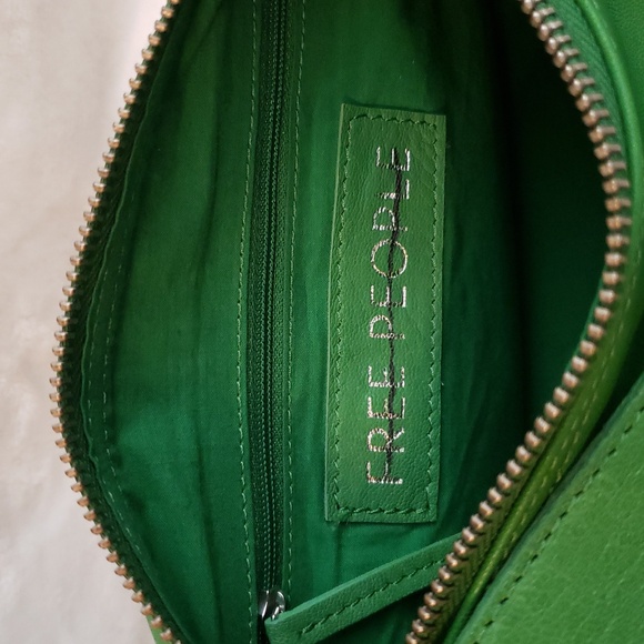 Free People Arm Candy Bag. NWT - Picture 5 of 7